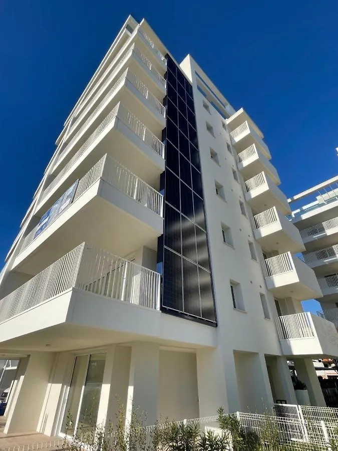 Blu Homes Apartments Efstyle Hotel 利多迪迪耶索洛